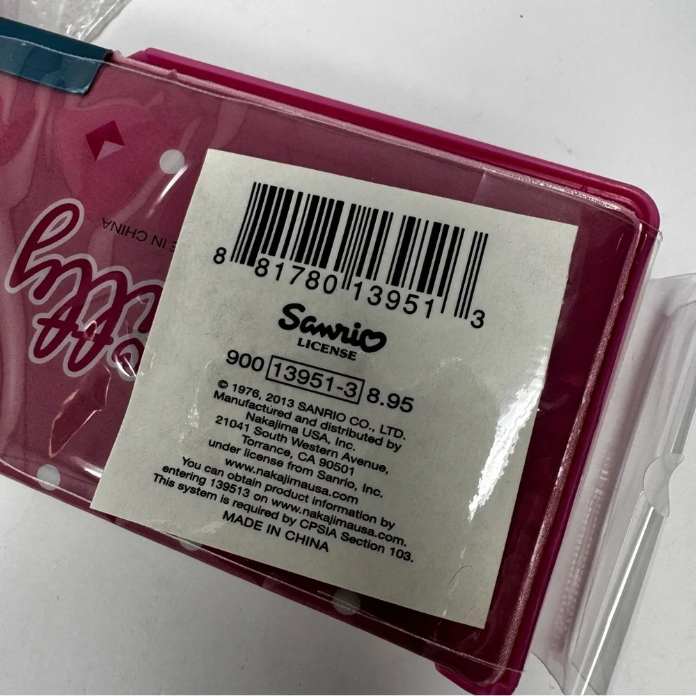 NEW 2013 Sanrio Double Sided Magnetic Hello Kitty Pencil Case Purple Vinyl NEW
